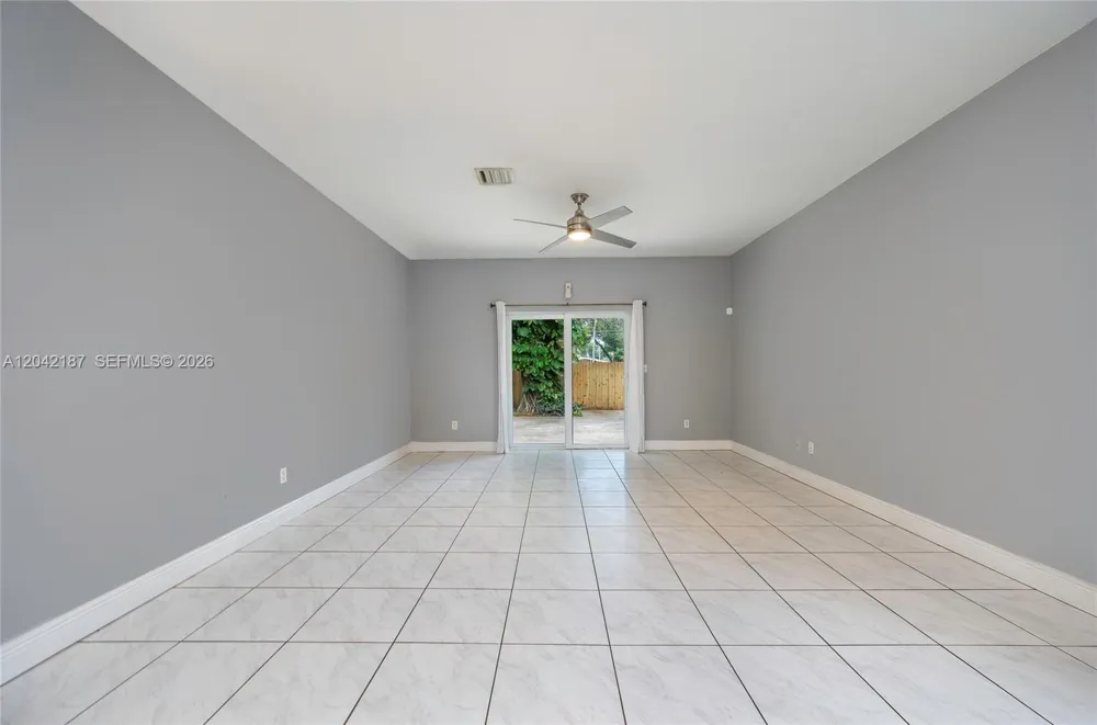 2750 NW 170th St Miami Gardens, FL 33056
