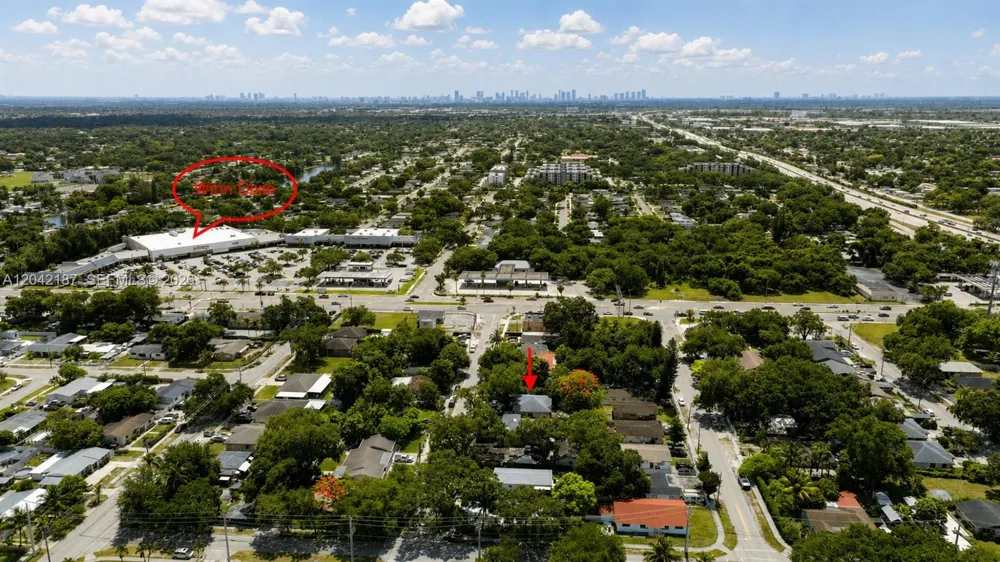 2750 NW 170th St Miami Gardens, FL 33056