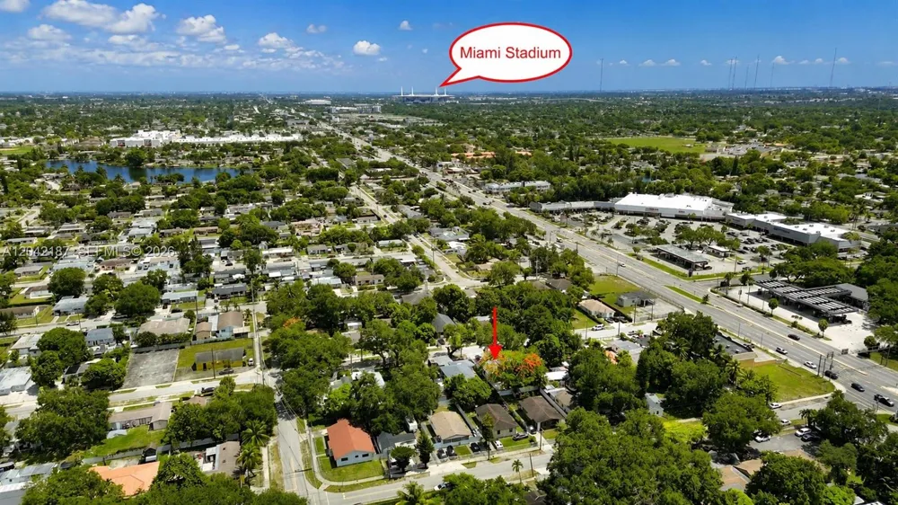 2750 NW 170th St Miami Gardens, FL 33056