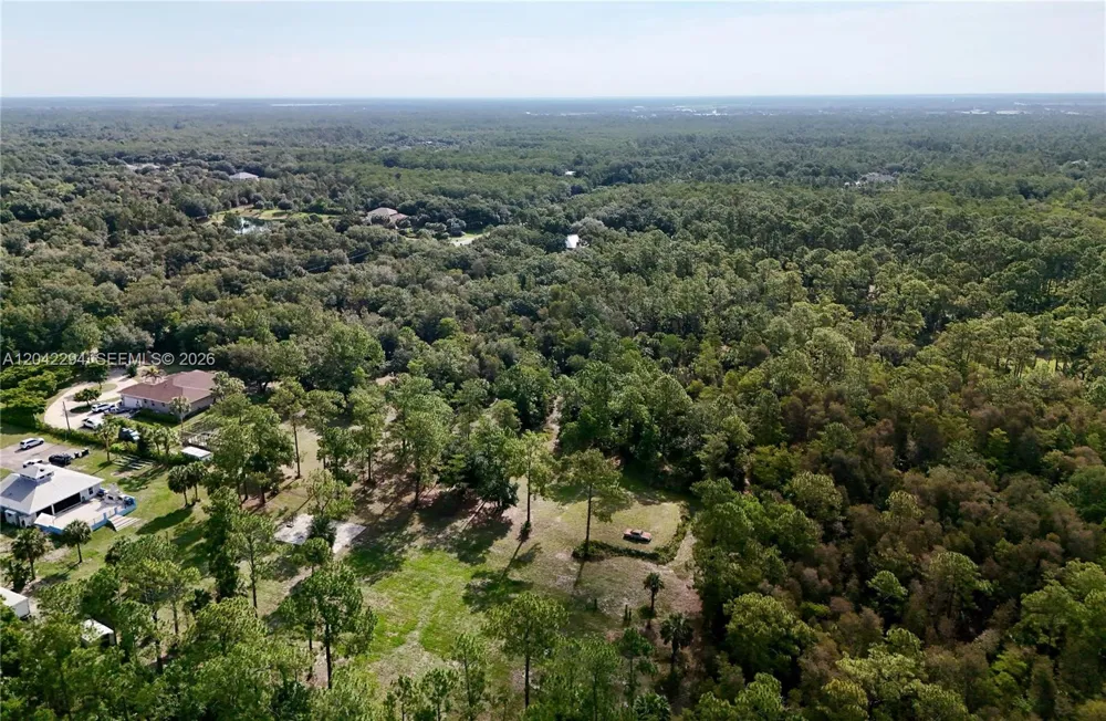 280 35TH AVE NW Naples, FL 34120