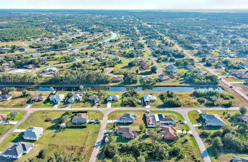 394 PALENCIA AVE Lehigh Acres, FL 33974