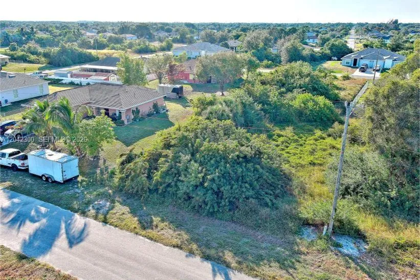 394 PALENCIA AVE Lehigh Acres, FL 33974