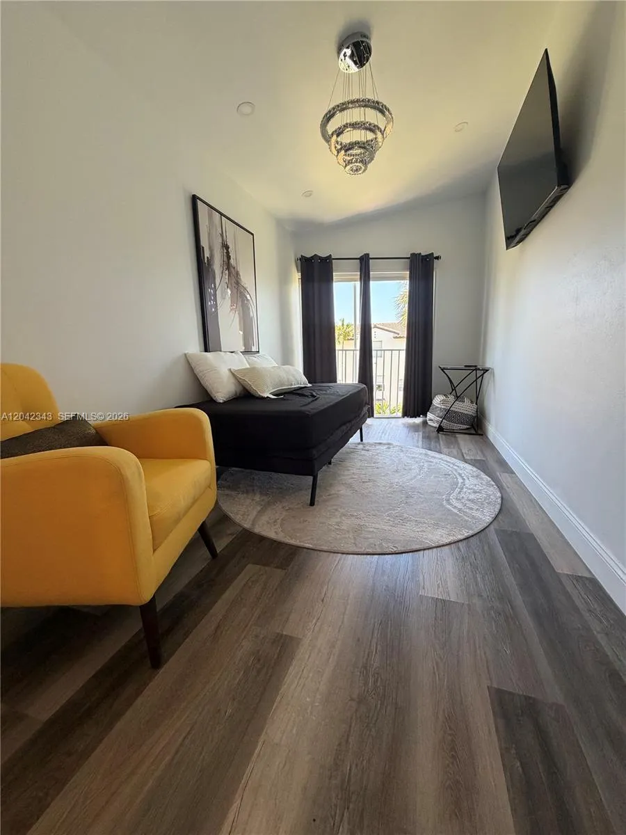1967 S Ocean Blvd #308 Lauderdale By The Sea, FL 33062