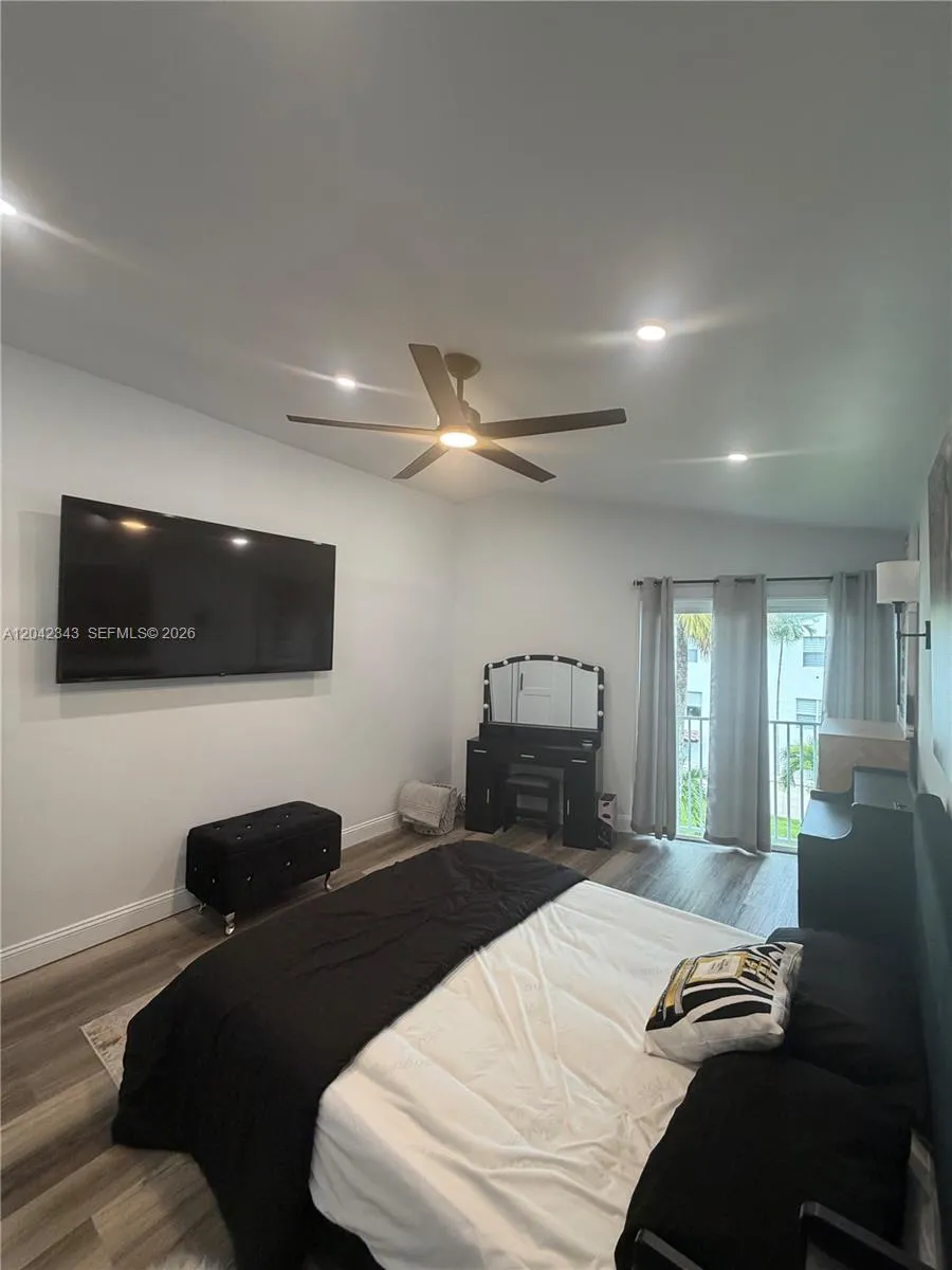 1967 S Ocean Blvd #308 Lauderdale By The Sea, FL 33062