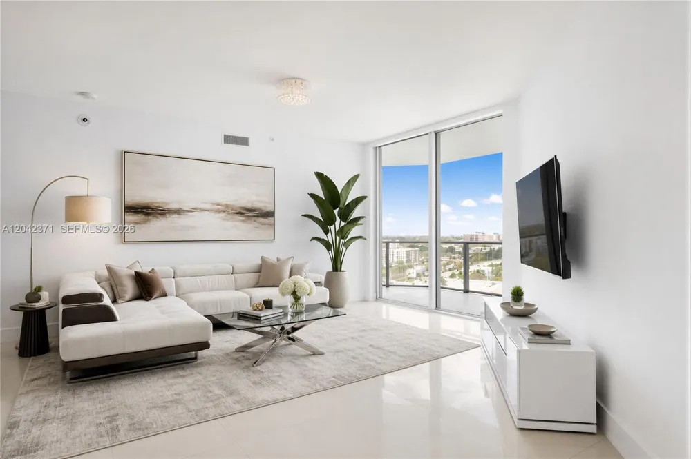 17301 Biscayne Blvd #1704 North Miami Beach, FL 33160