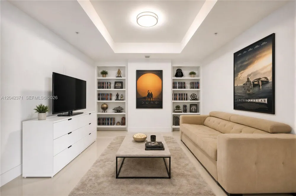 17301 Biscayne Blvd #1704 North Miami Beach, FL 33160