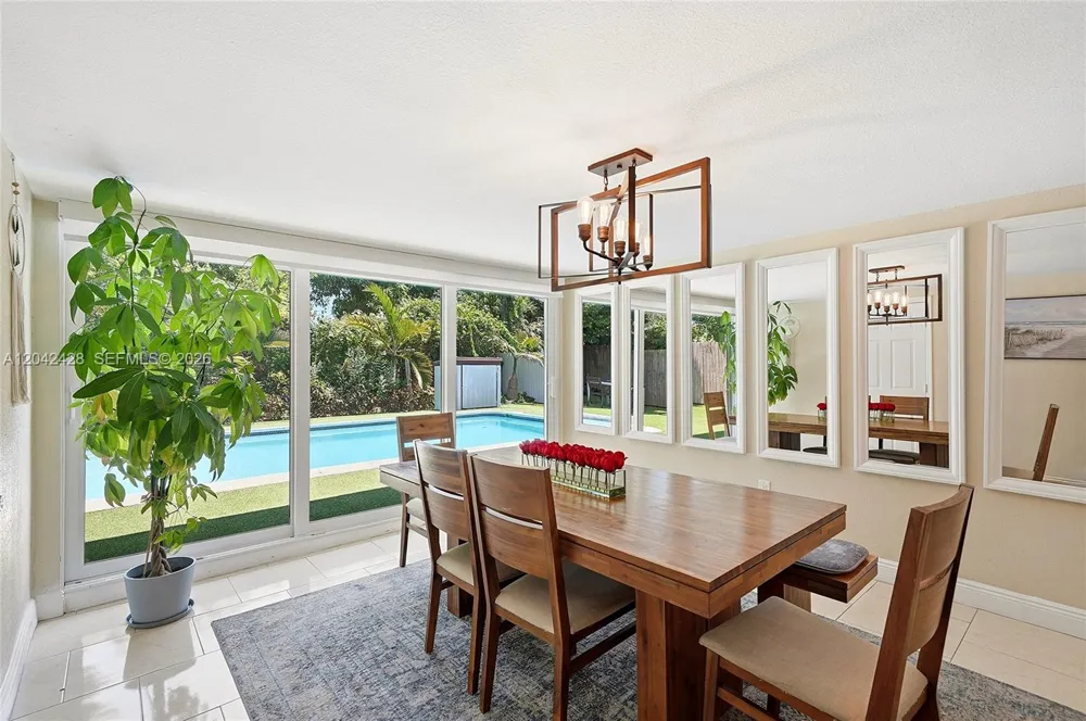 110 NW 125th St North Miami, FL 33168