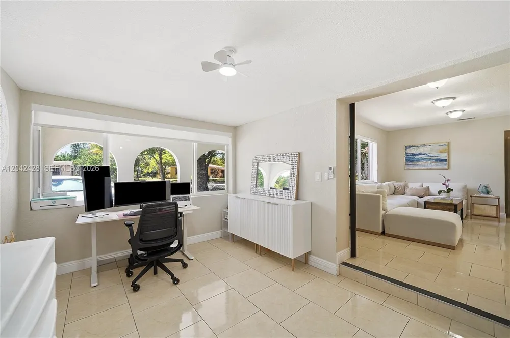110 NW 125th St North Miami, FL 33168