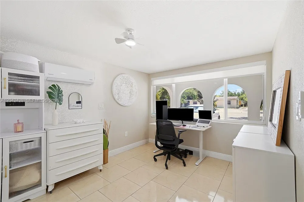 110 NW 125th St North Miami, FL 33168