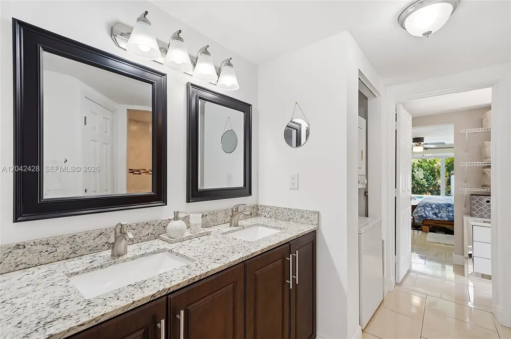110 NW 125th St North Miami, FL 33168
