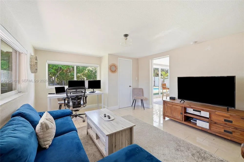 110 NW 125th St North Miami, FL 33168