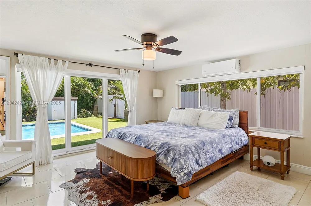 110 NW 125th St North Miami, FL 33168