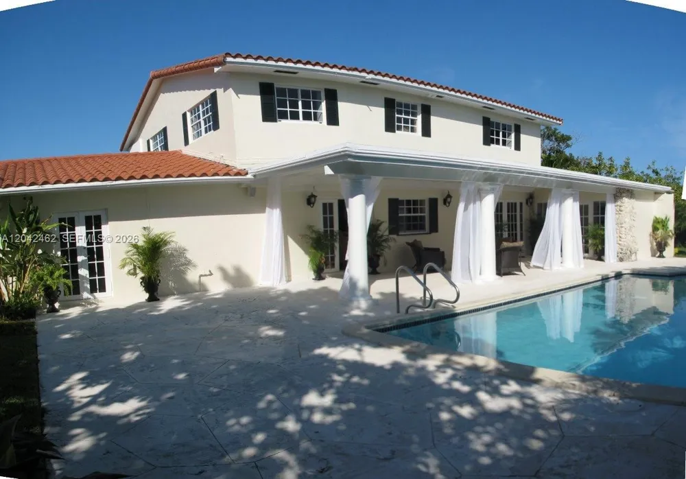 7240 SW 119th St Pinecrest, FL 33156