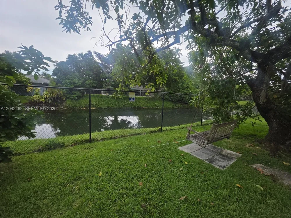 7240 SW 119th St Pinecrest, FL 33156