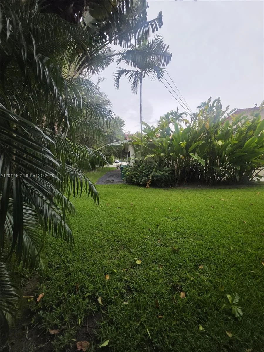 7240 SW 119th St Pinecrest, FL 33156