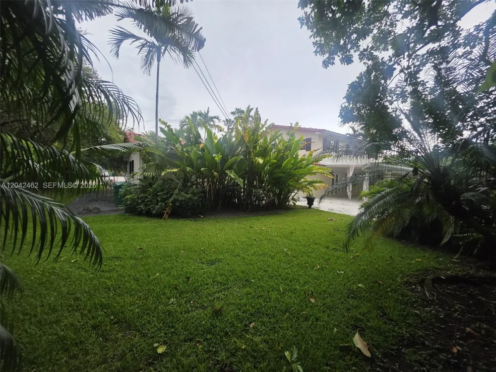 7240 SW 119th St Pinecrest, FL 33156