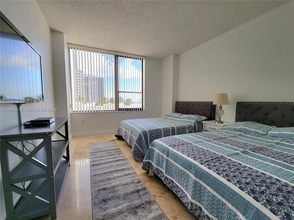 3505 S Ocean Dr #412 Hollywood, FL 33019