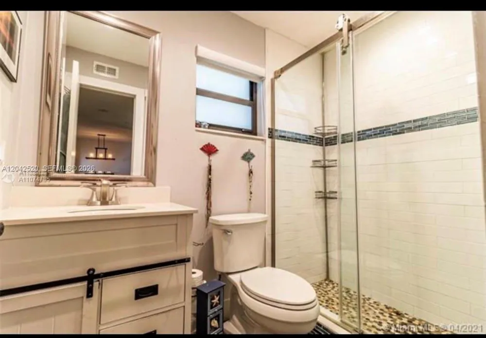 3833 Cocoplum Cir #3593 Coconut Creek, FL 33063