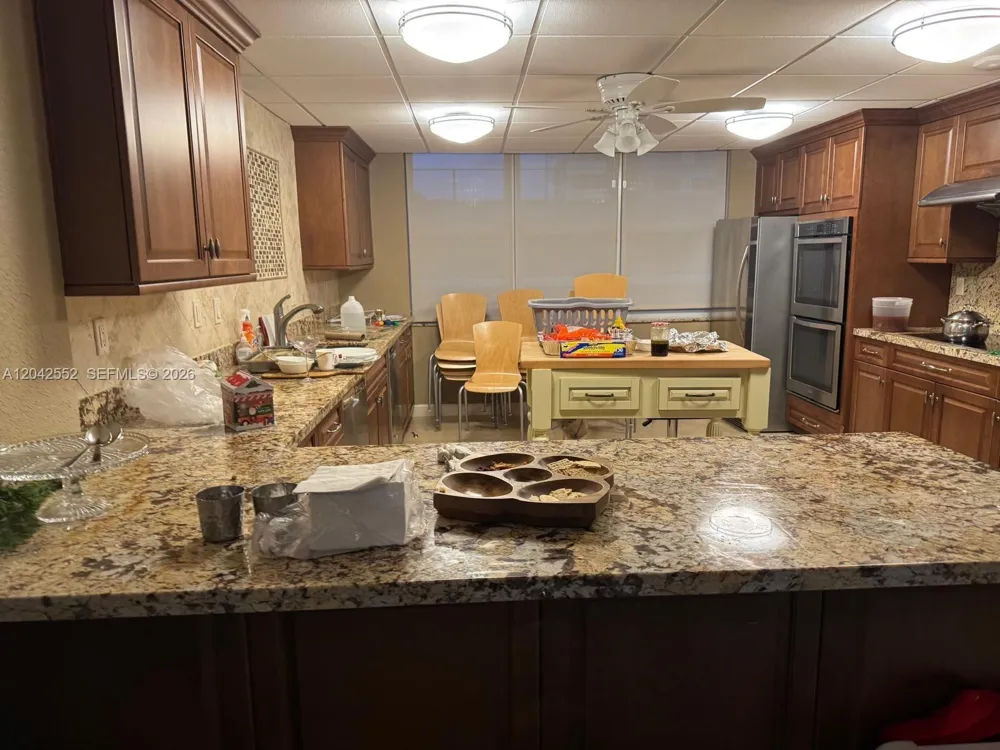 5200 Ocean Blvd #1012B Lauderdale By The Sea, FL 33308