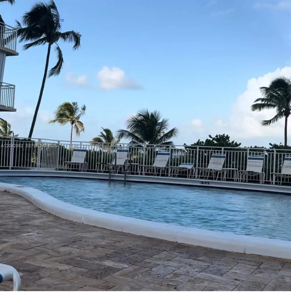 5200 Ocean Blvd #1012B Lauderdale By The Sea, FL 33308
