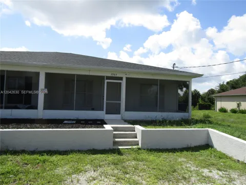 2703 S Ansel #2703