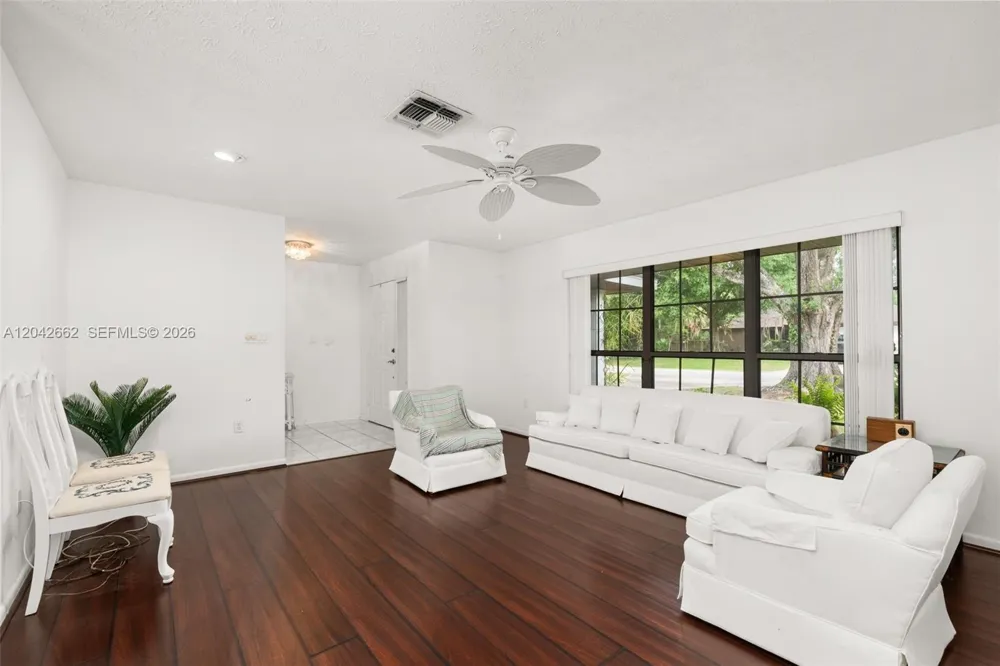 4524 Harder Avenue Sebring, FL 33875