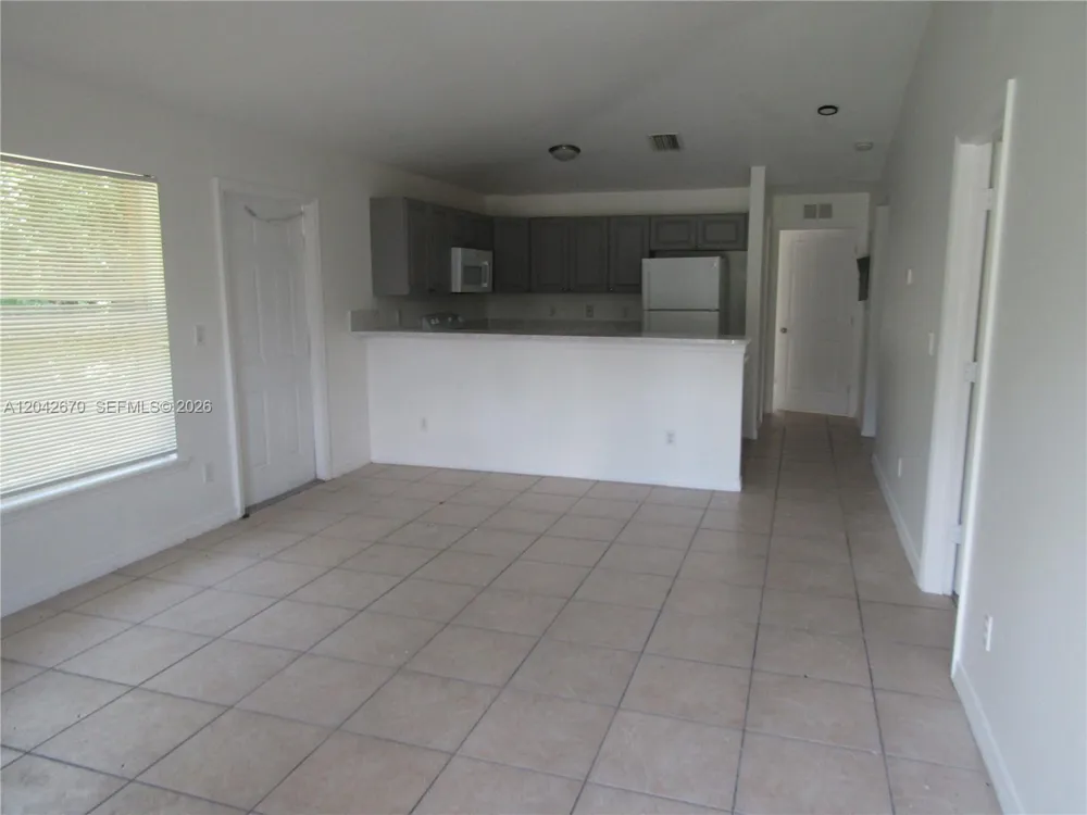 625 Meadow #625 Lehigh Acres, FL 33973