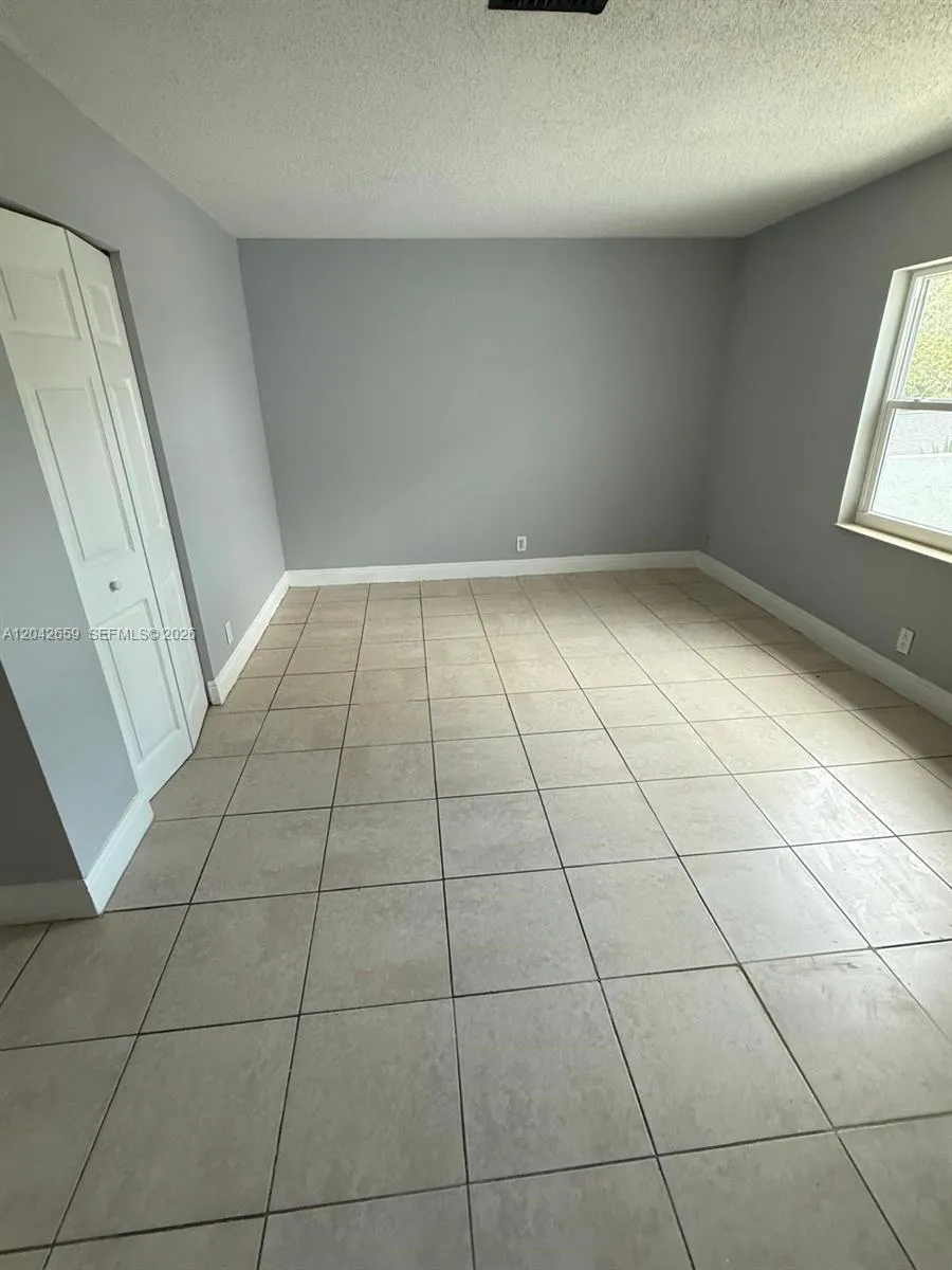 6595 Boulevard Of Champions #6595 North Lauderdale, FL 33068