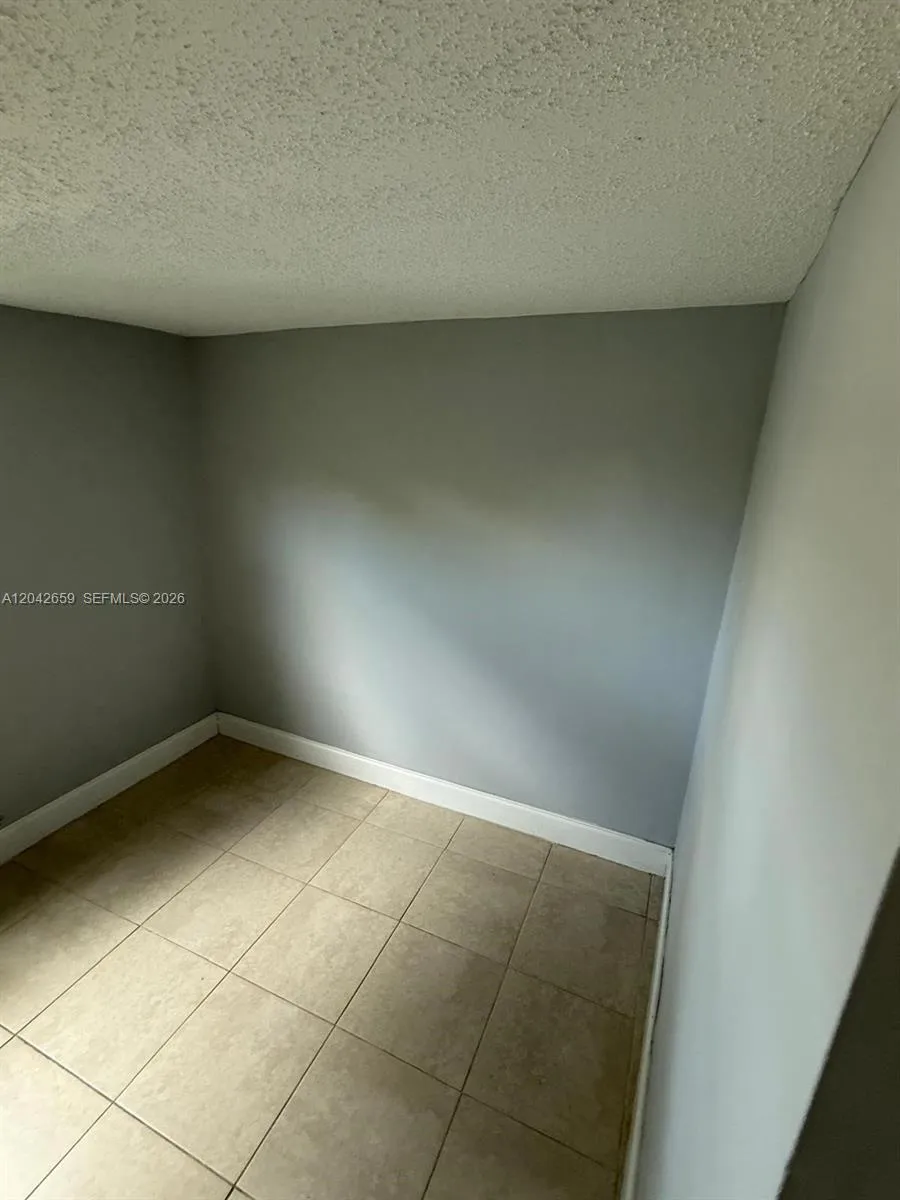 6595 Boulevard Of Champions #6595 North Lauderdale, FL 33068
