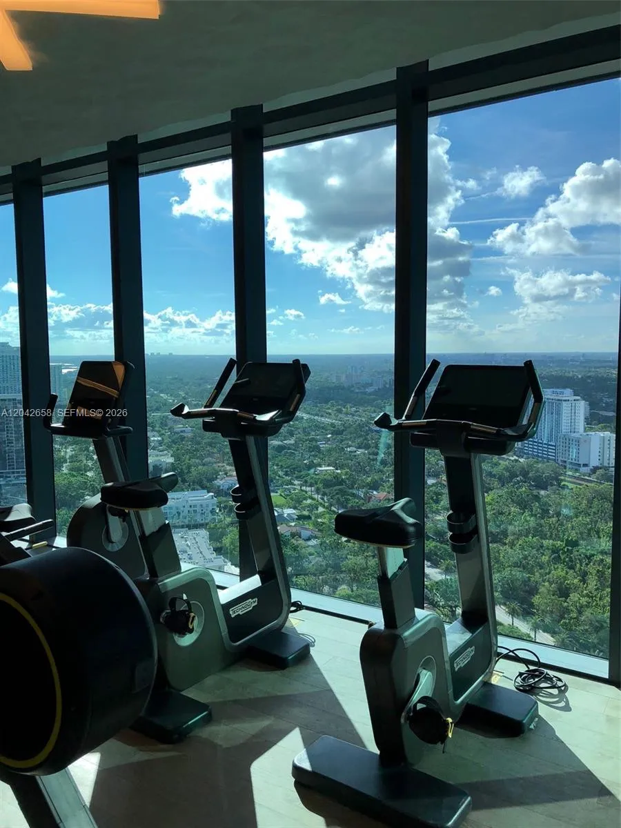 1451 Brickell Ave #2103 Miami, FL 33131