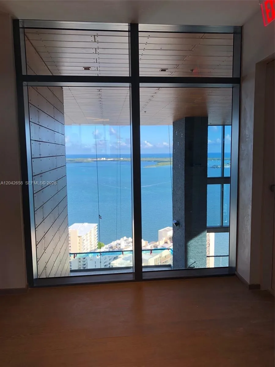 1451 Brickell Ave #2103 Miami, FL 33131