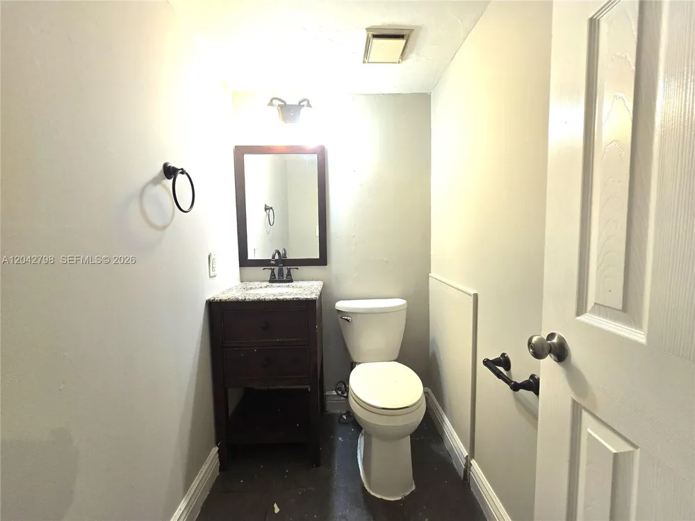 914 SW 8th Avenue #57 Gainesville, FL 32601