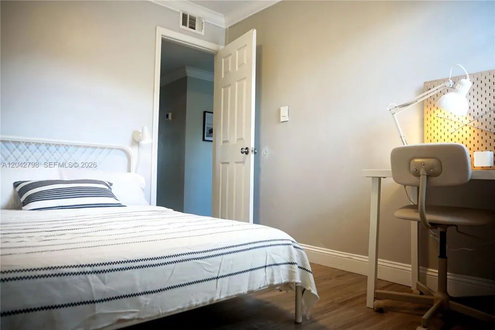 914 SW 8th Avenue #57 Gainesville, FL 32601