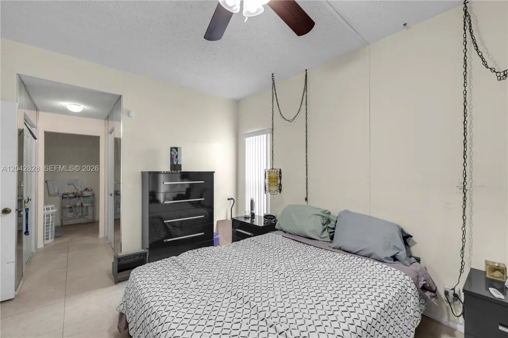 1491 NW 95th Ter #201 Pembroke Pines, FL 33024