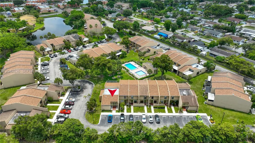 1491 NW 95th Ter #201 Pembroke Pines, FL 33024