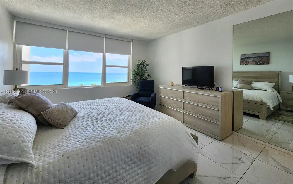 3505 S Ocean Dr #821 Hollywood, FL 33019