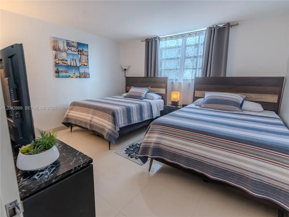 4001 S Ocean Dr #8J Hollywood, FL 33019