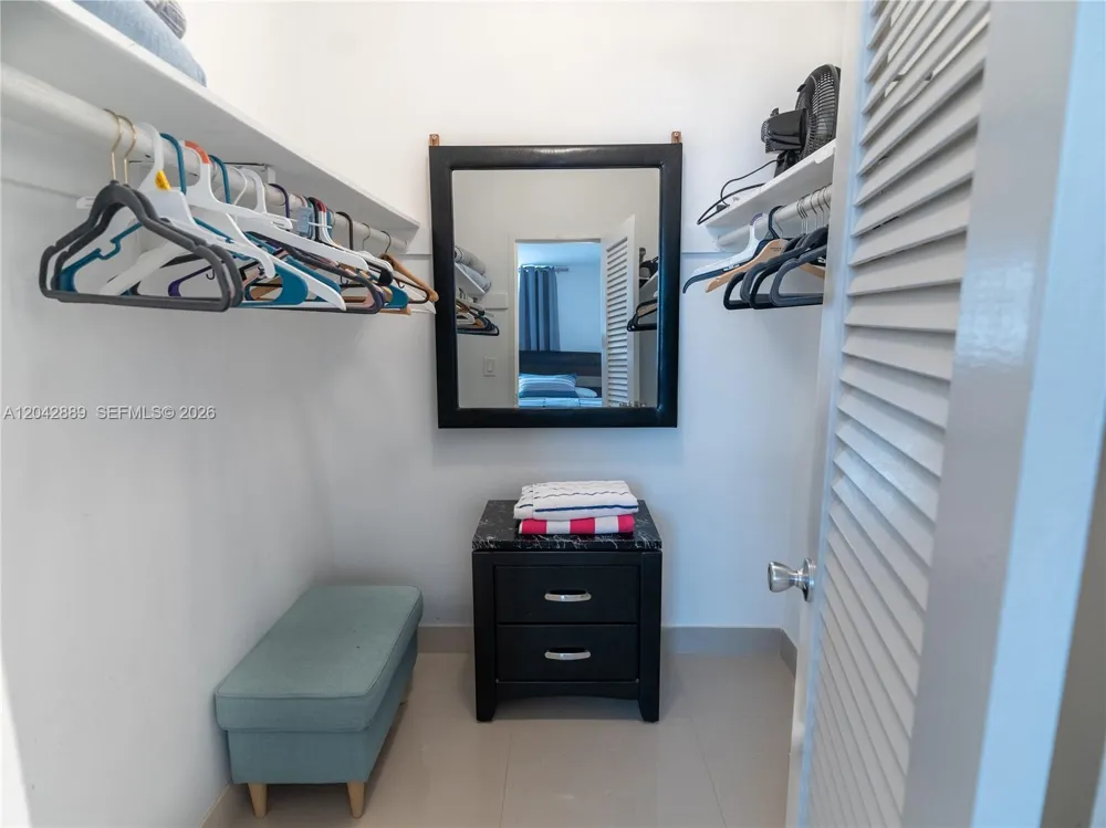 4001 S Ocean Dr #8J Hollywood, FL 33019