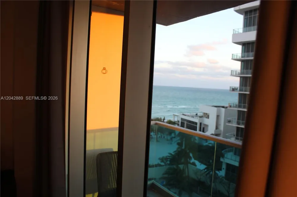 4001 S Ocean Dr #8J Hollywood, FL 33019
