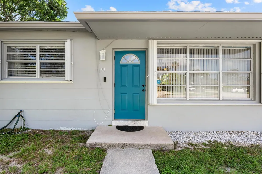 153 Abaco Drive Palm Springs, FL 33461