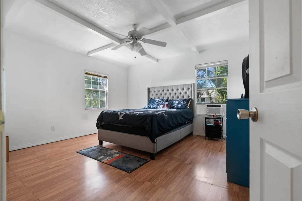 3136 2nd Street Vero Beach, FL 32968