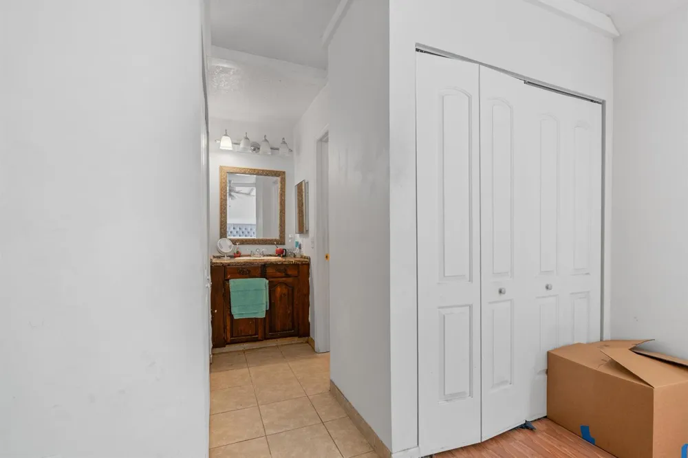 3136 2nd Street Vero Beach, FL 32968
