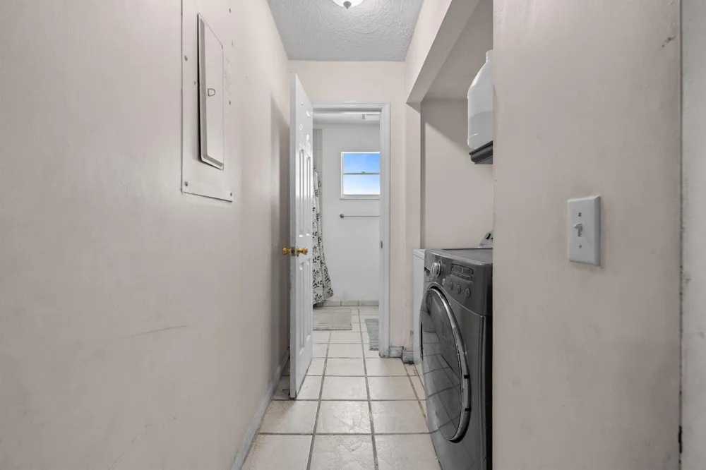 3136 2nd Street Vero Beach, FL 32968