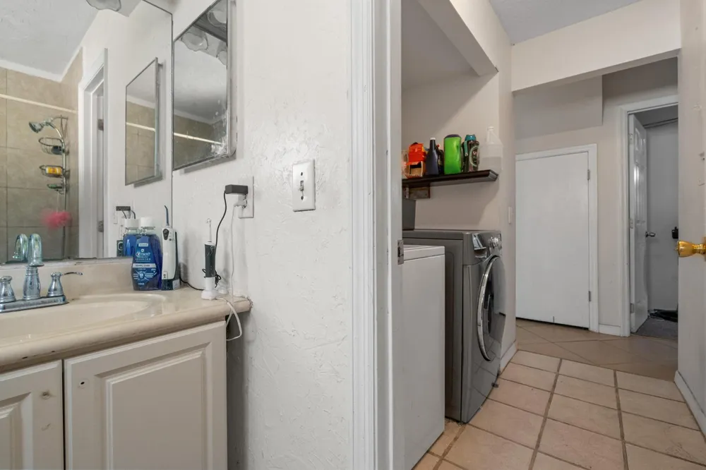 3136 2nd Street Vero Beach, FL 32968