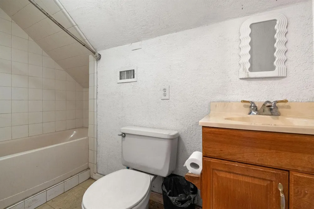 3136 2nd Street Vero Beach, FL 32968