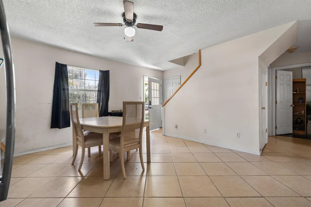 3136 2nd Street Vero Beach, FL 32968