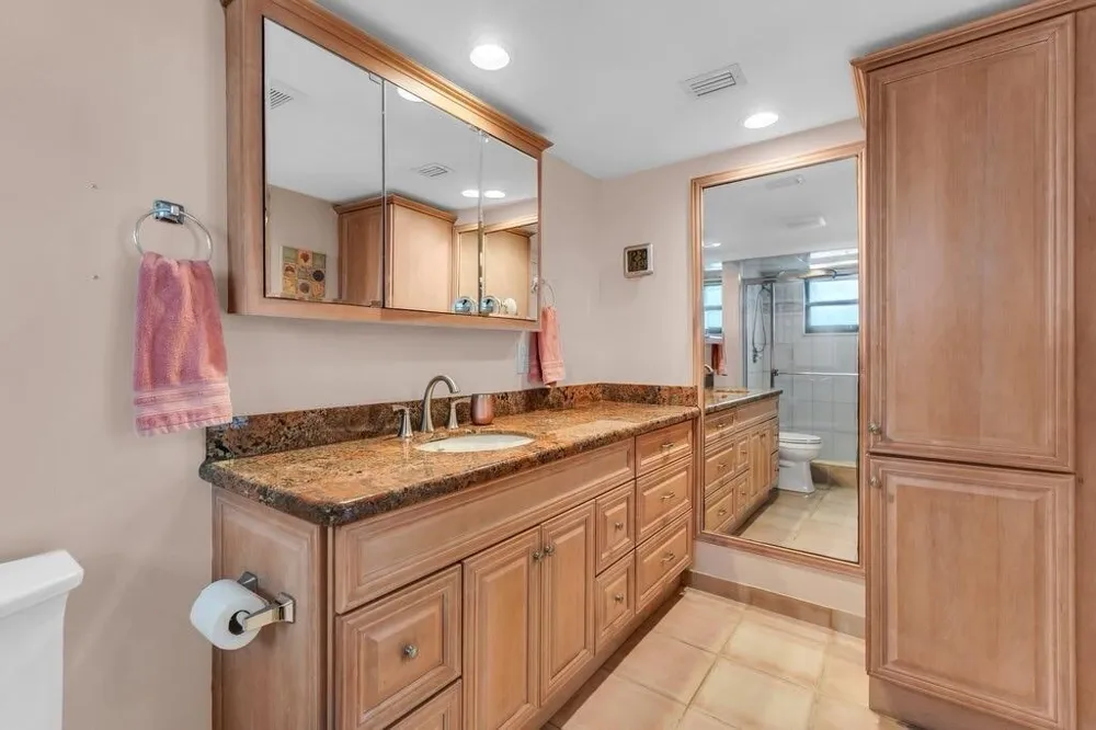 4140 Ocean Drive #101e Lauderdale By The Sea, FL 33308
