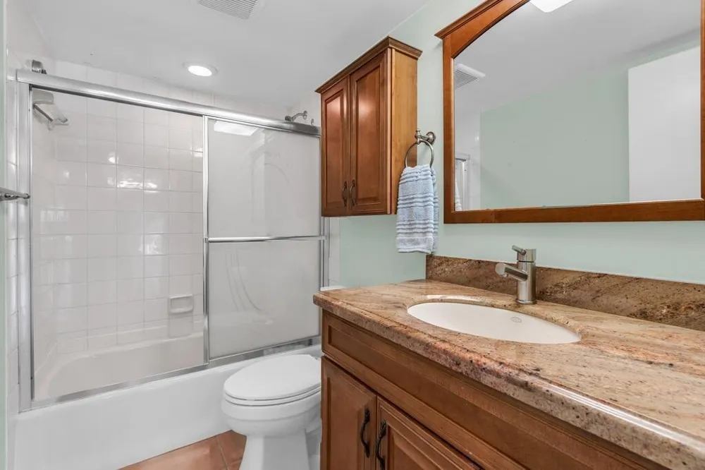 4140 Ocean Drive #101e Lauderdale By The Sea, FL 33308