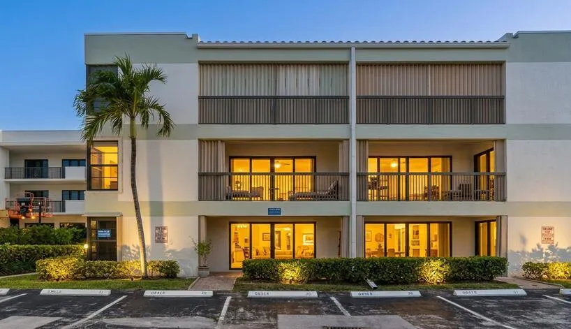 4140 Ocean Drive #101e Lauderdale By The Sea, FL 33308