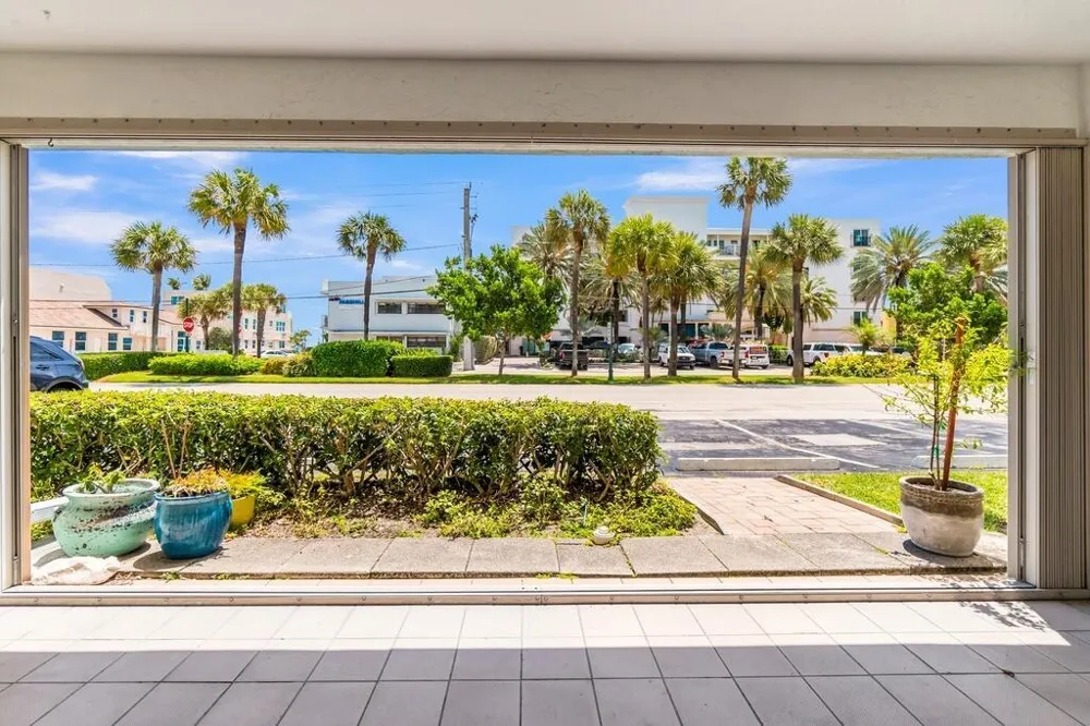 4140 Ocean Drive #101e Lauderdale By The Sea, FL 33308